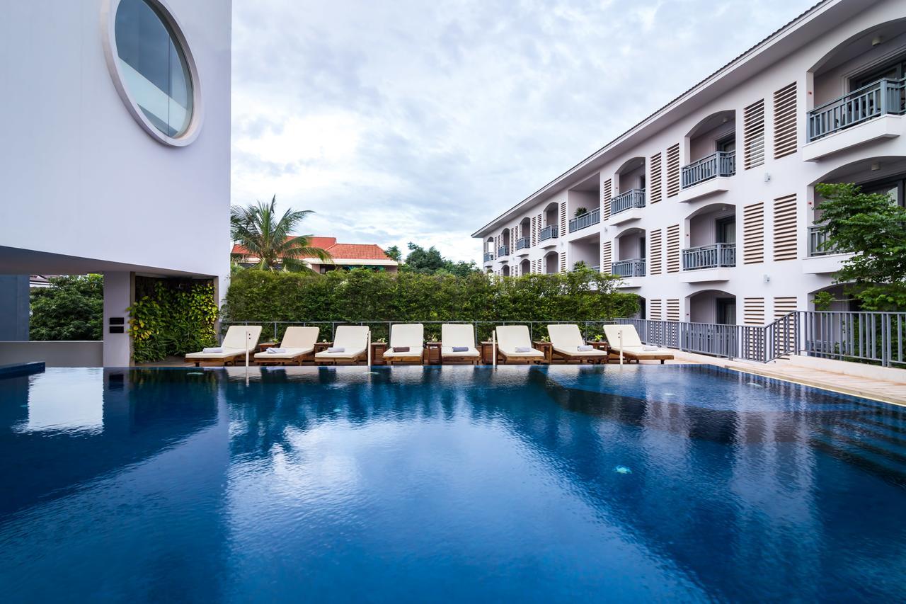 Damrei Angkor Siem Reap