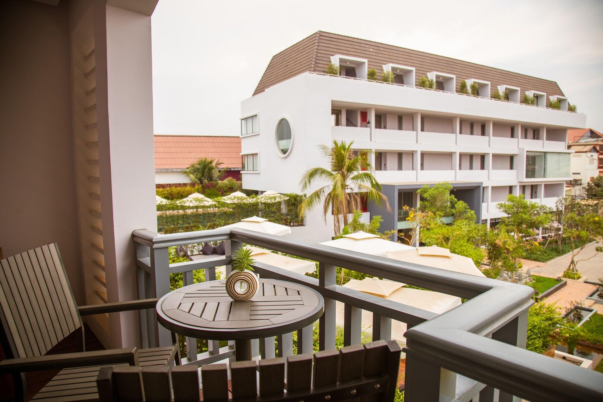 Hotel Damrei Angkor Siem Reap