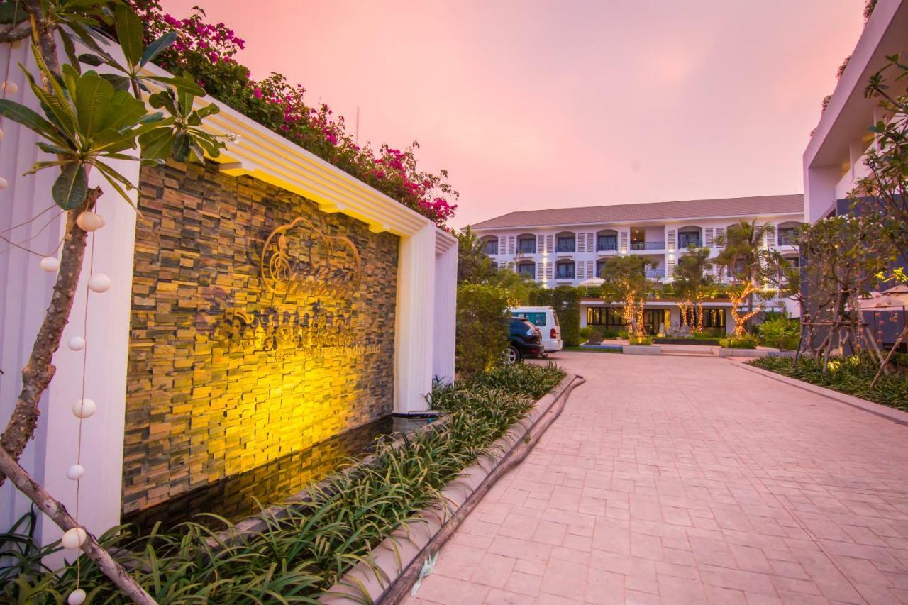 Hotel Damrei Angkor